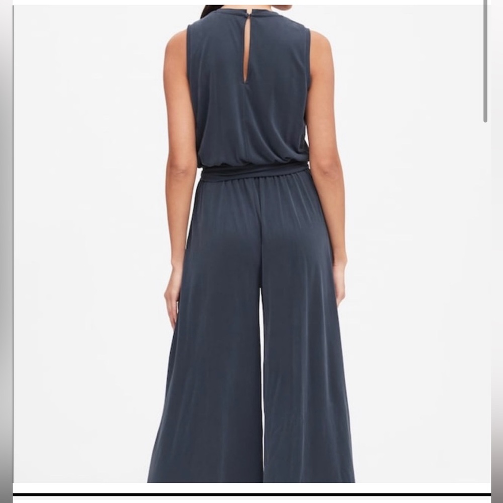 BANANA REPUBLIC Sandwash Modal cropped jumpsuit Size 10 Green - Picture 3 of 16